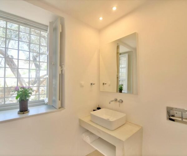 Grand Apartment13