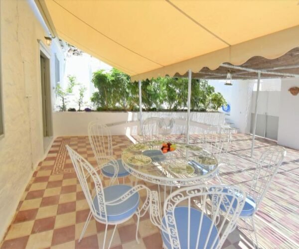 Grand Apartment18