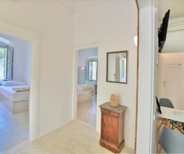 Grand Apartment7